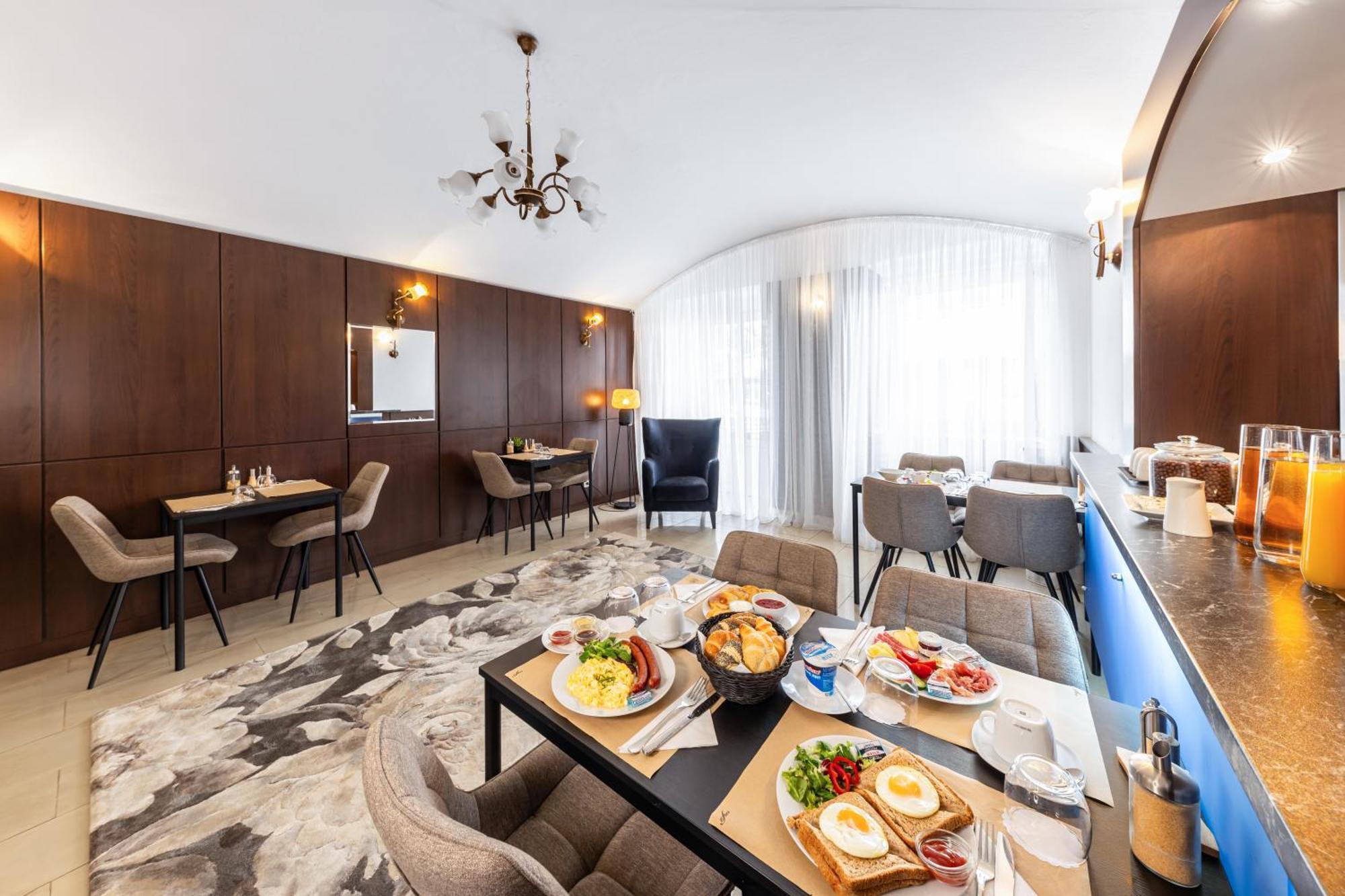 Hotel A1 Royal Plaza Praga Zewnętrze zdjęcie